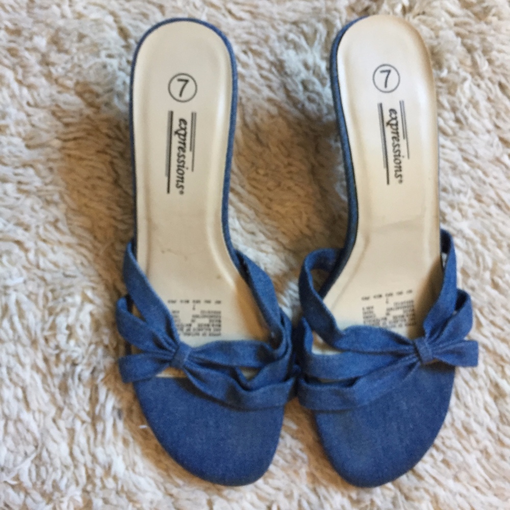 Blue Heels